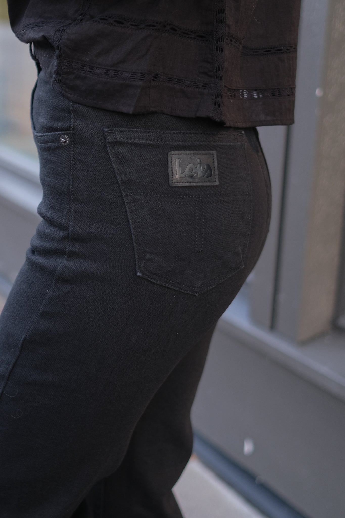 Palas Mallow Bob Black