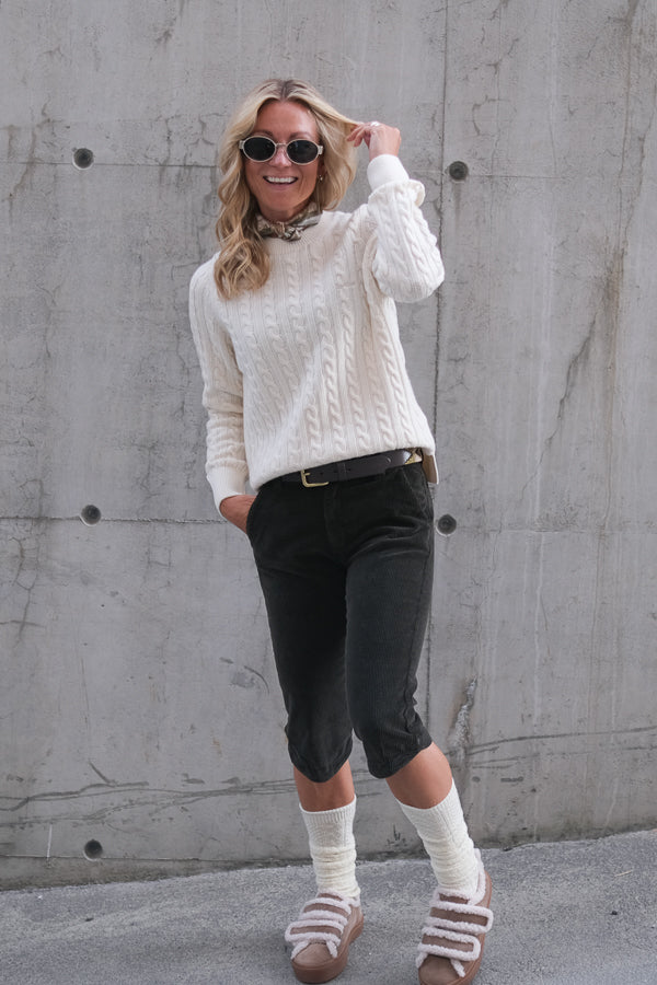 Ashdown Cable Knitted Jumper Ecru