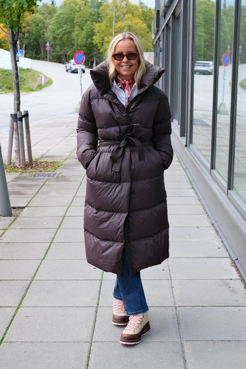 Dakota Down Coat Brown