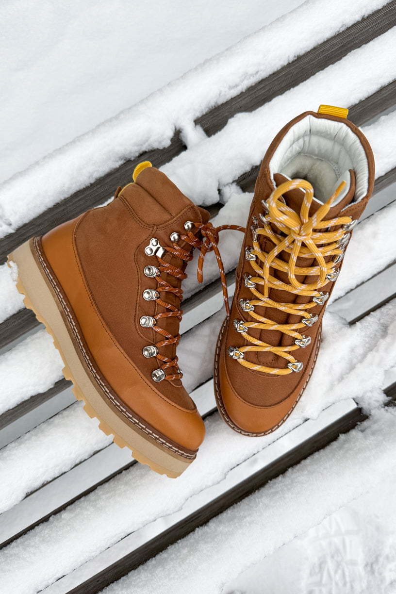 Hiking Cap Nubuck Cognac