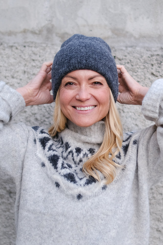 Leia Beanie Blackish Melange