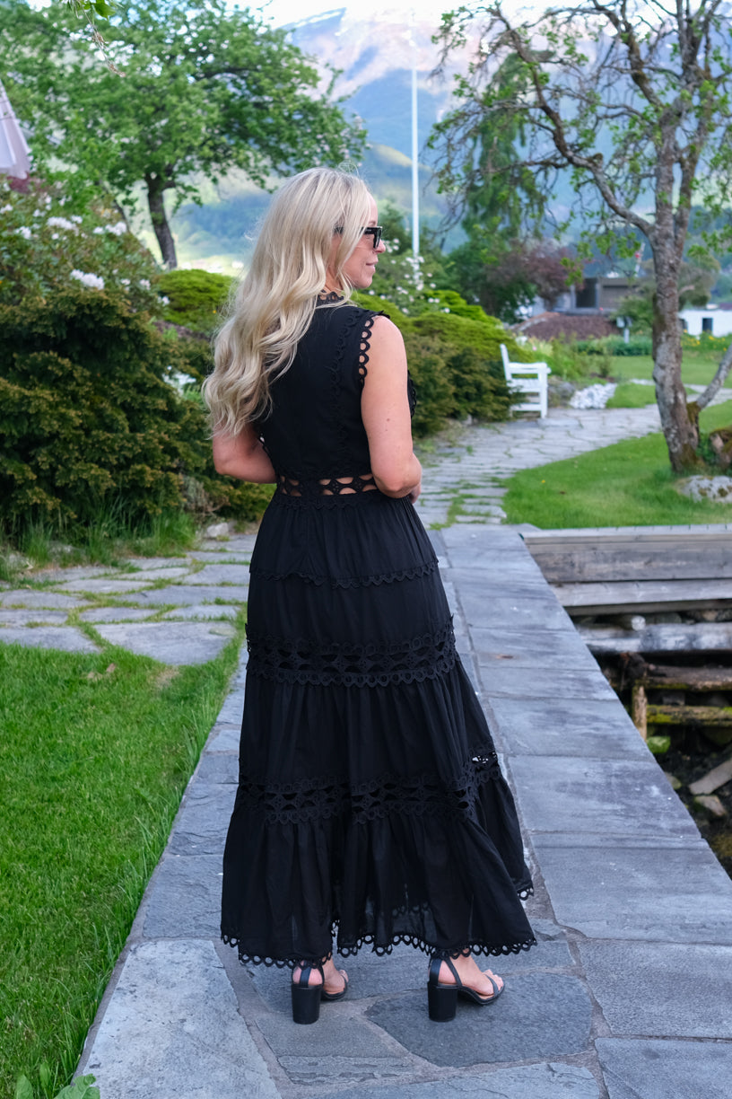 Blondekjole Maxi Sort