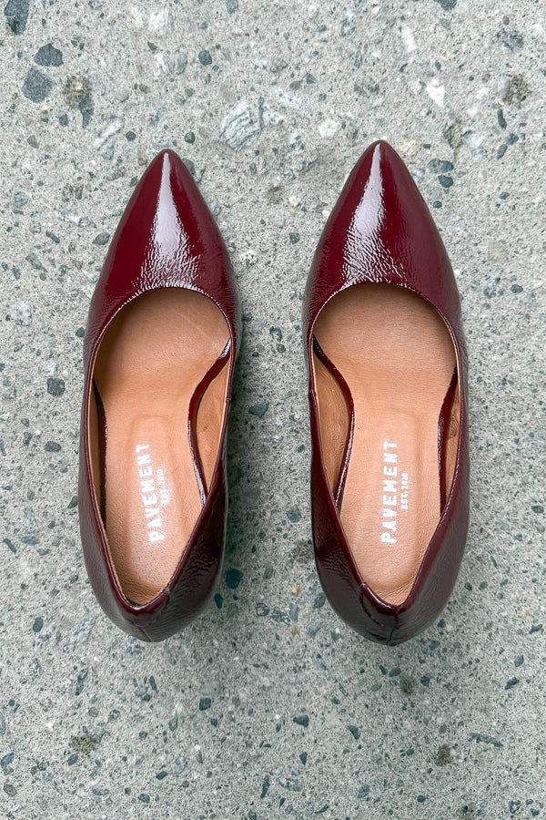 Nubia Patent Pumps Bordeaux