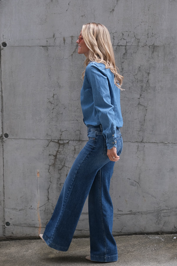 Louisa Mars Blue Bright Stone