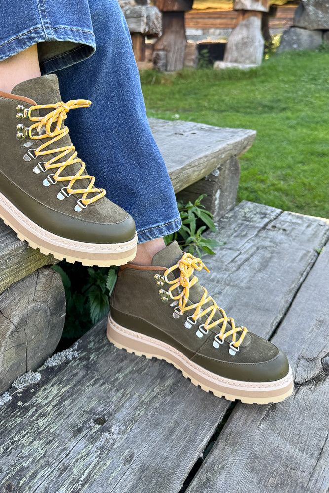 Hiking Core Cap Suede Forest