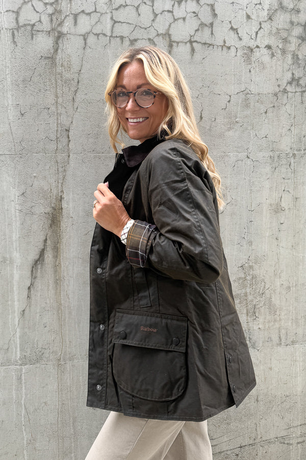 Classic Beadnell Wax Jacket Olive