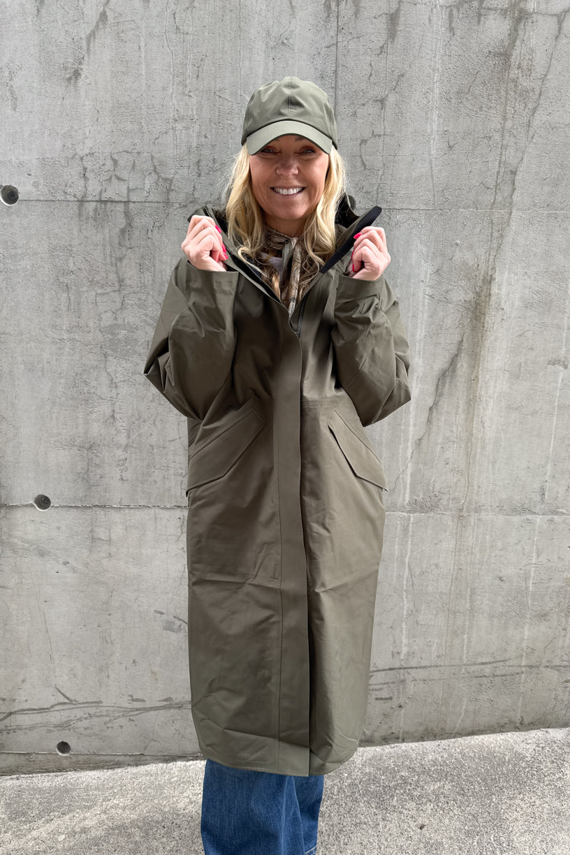 Vangen Coat Grape Leaf