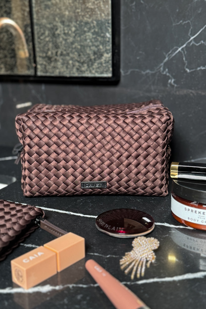 Day Braiding Washbag Chocolate Plum