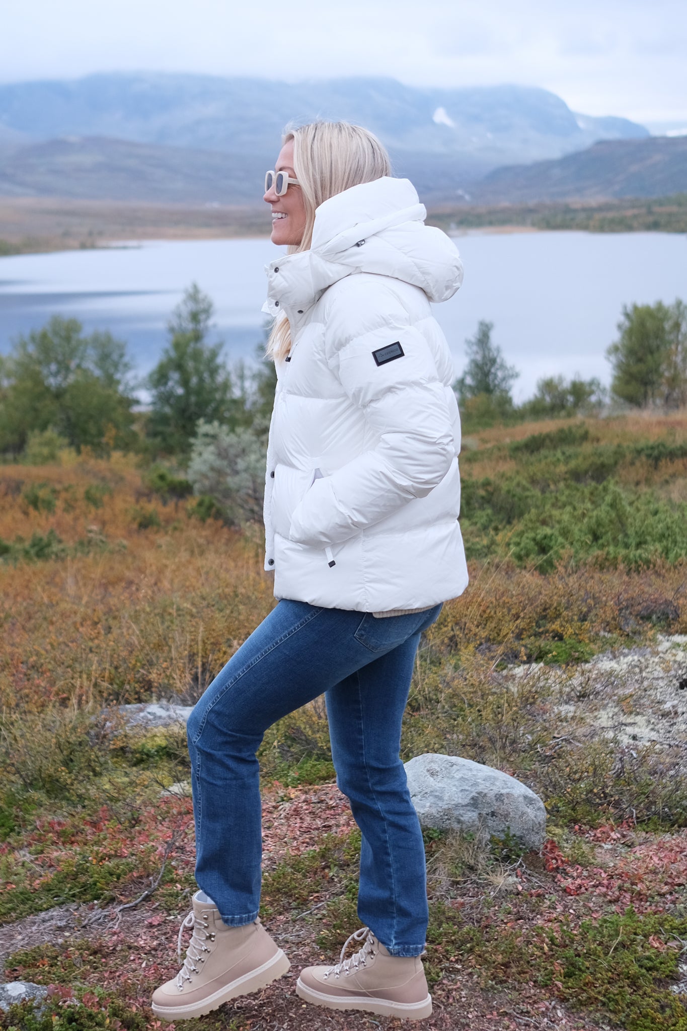 Stella Down Jacket Cloud White