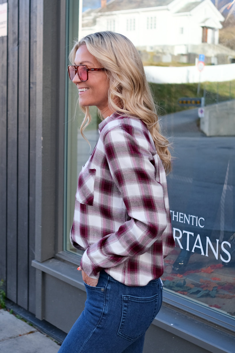 Hunter Shirt Raspberry Wine