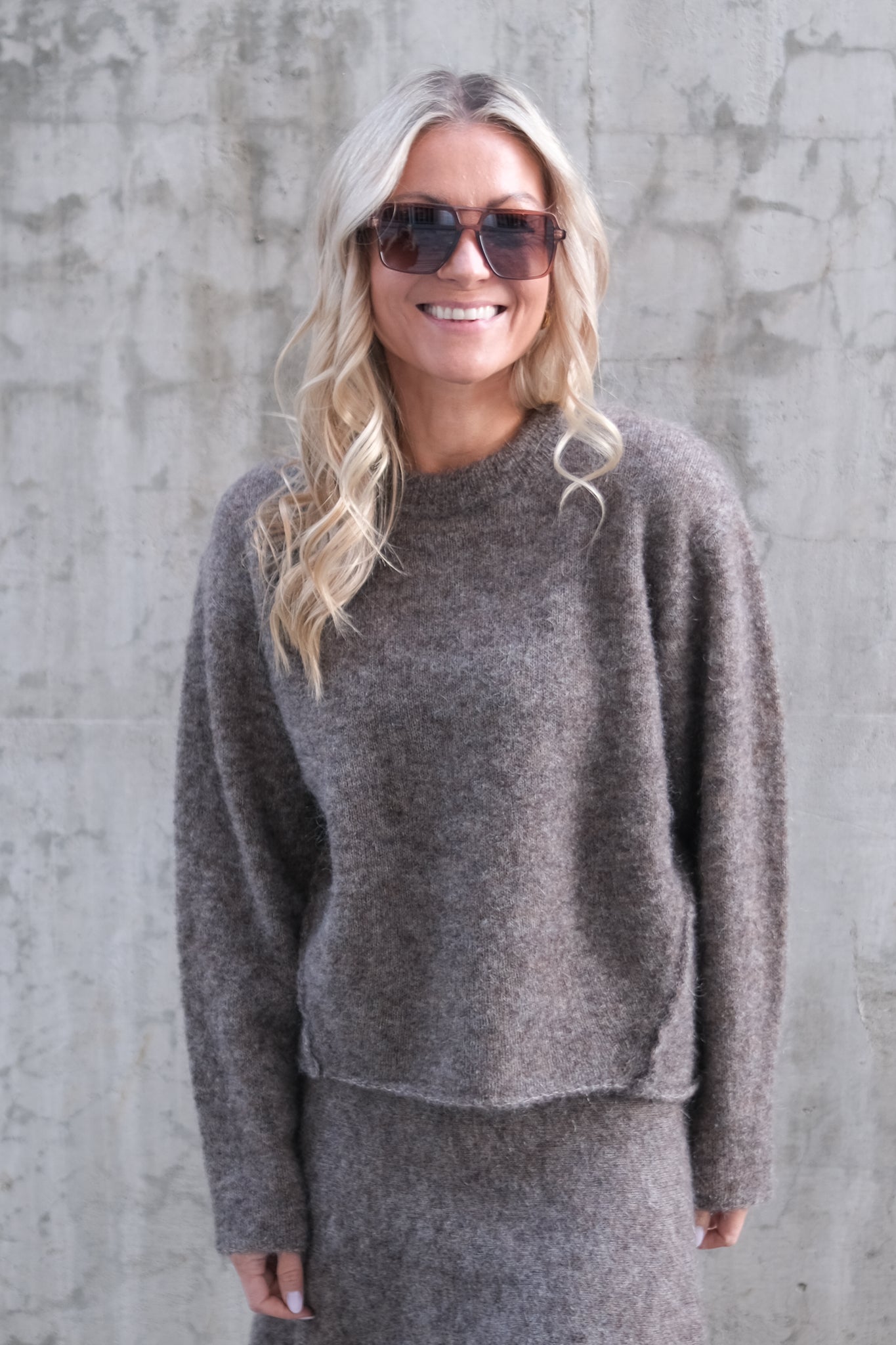 Emmalou Knit O-Neck Delicioso