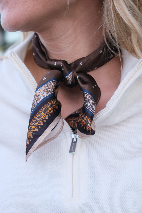 Silke Skjerf Square Bruntoner Paisley