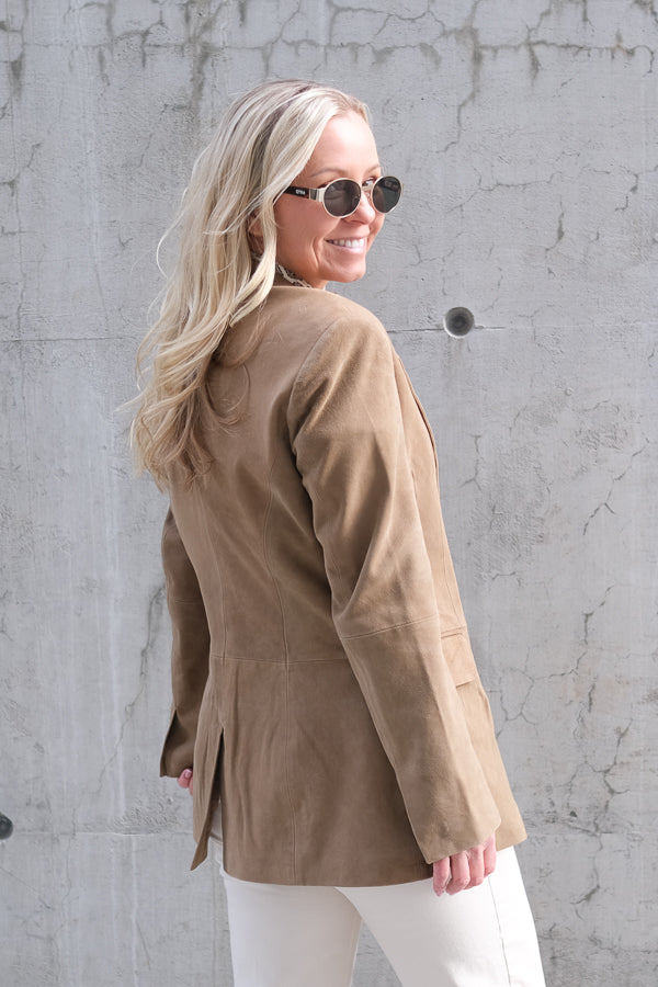 Suellen Fitted Suede Blazer Petrified Oak