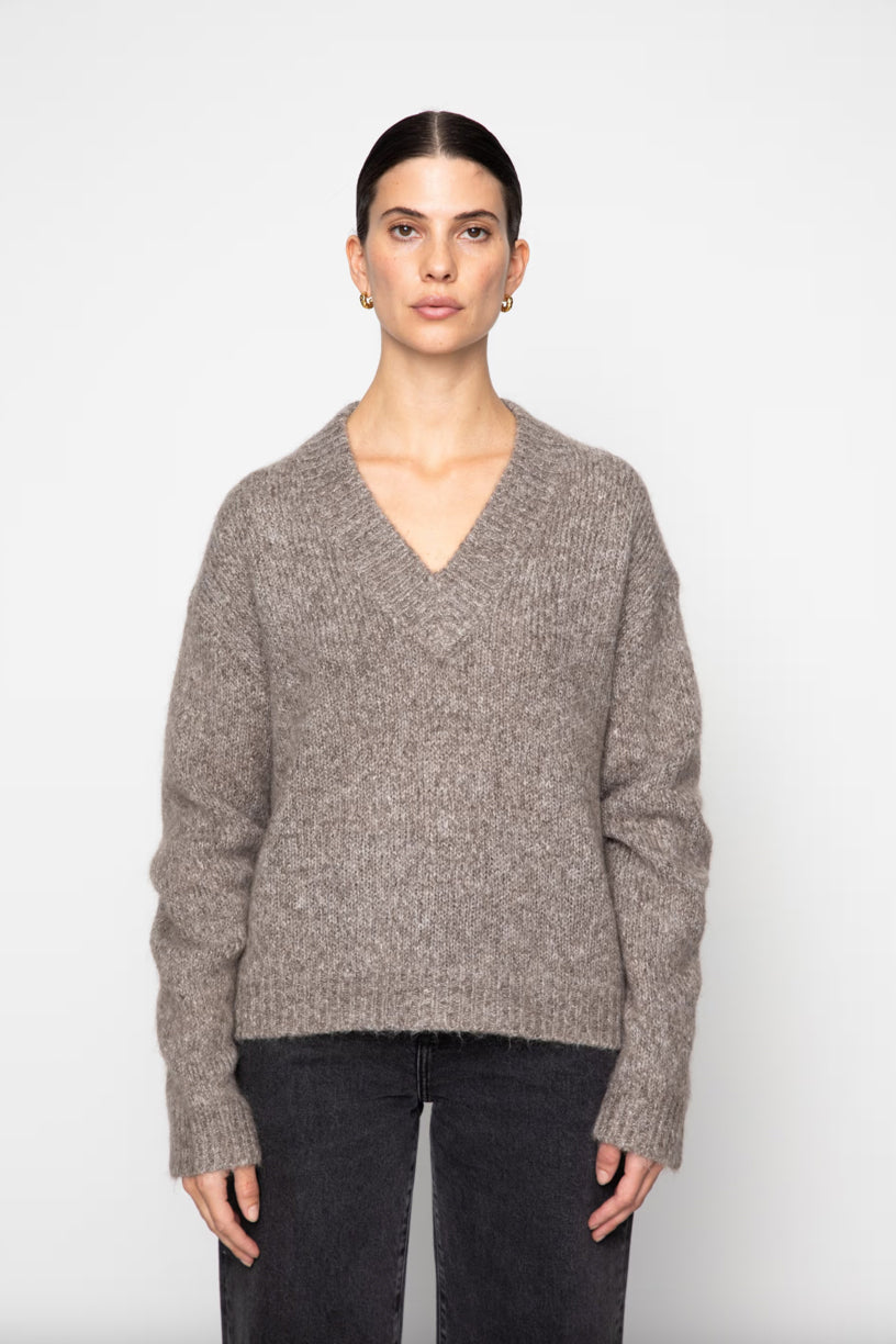 Lou Knit Sweater Dark Taupe