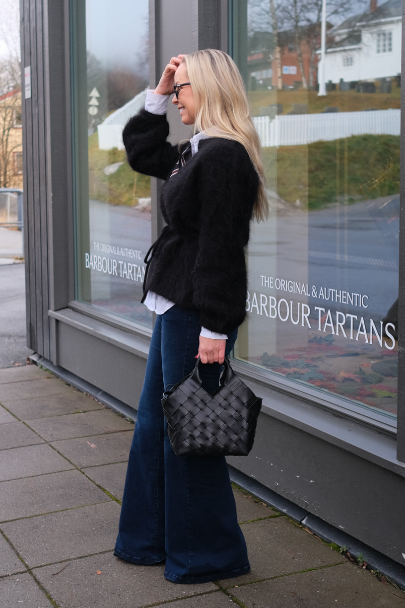 Fredrikke Chunky Cardigan Black
