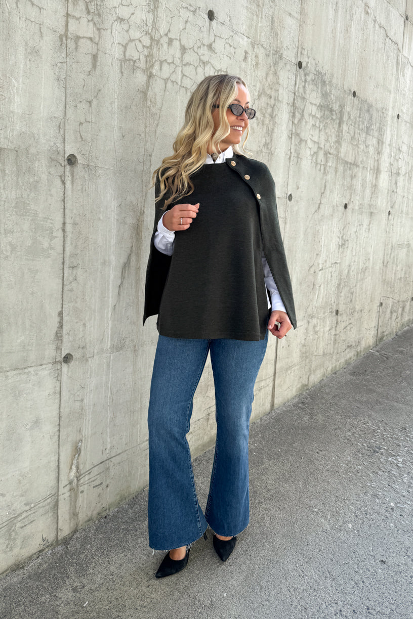 Mary Knitted Poncho Dark Green