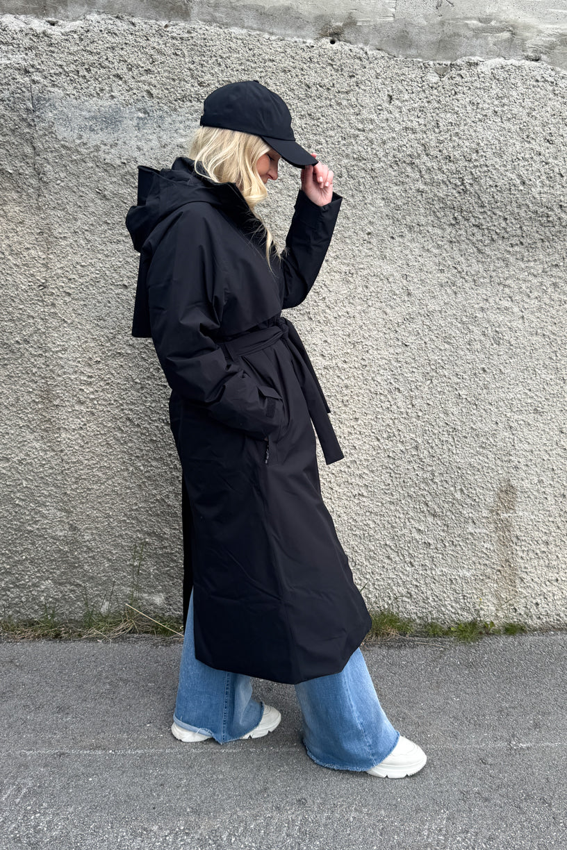 Åse Insulated Coat Black