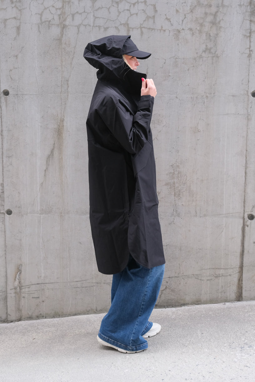 Vangen Coat Black
