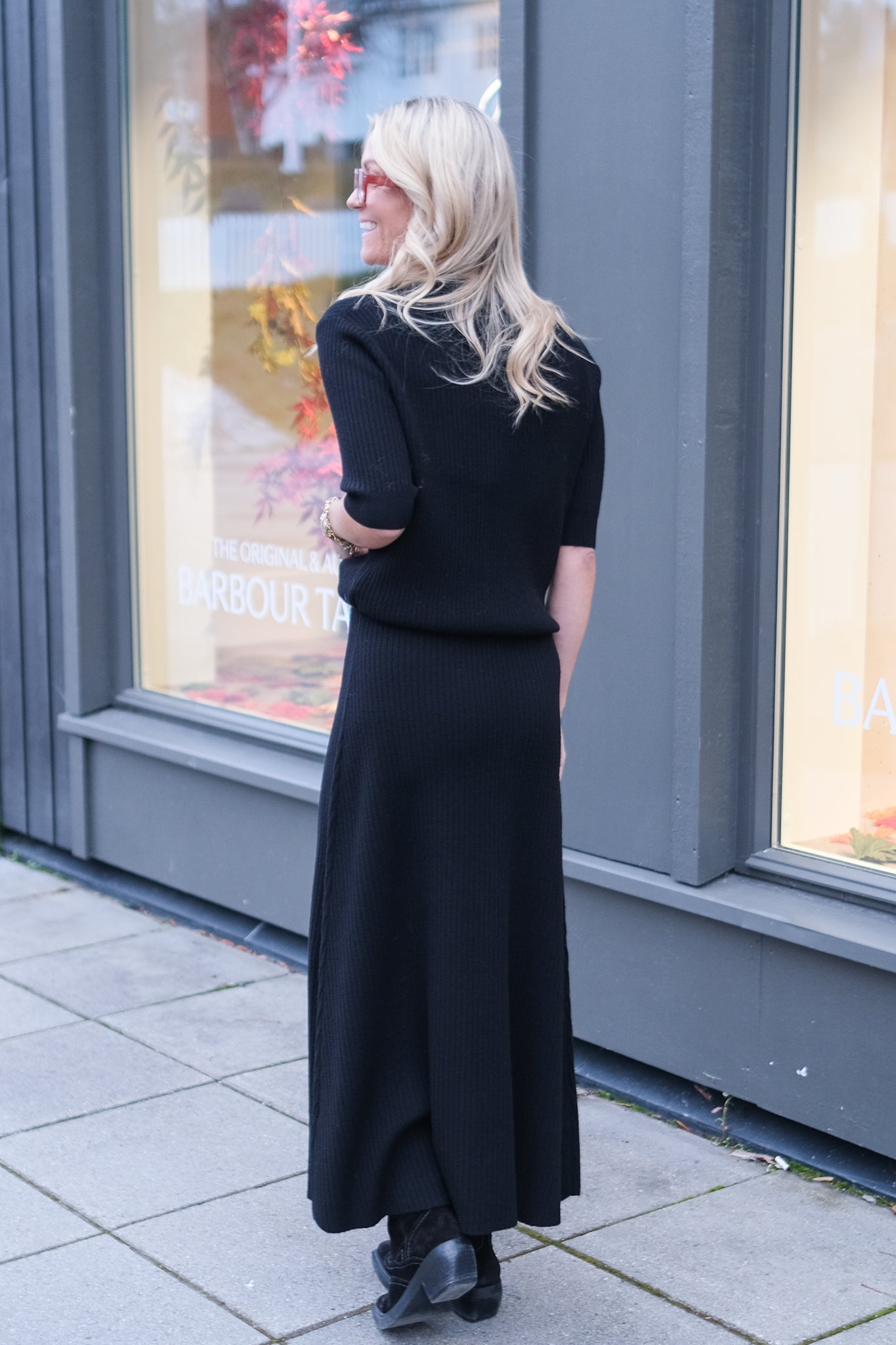 Winnie Merino Skirt Black