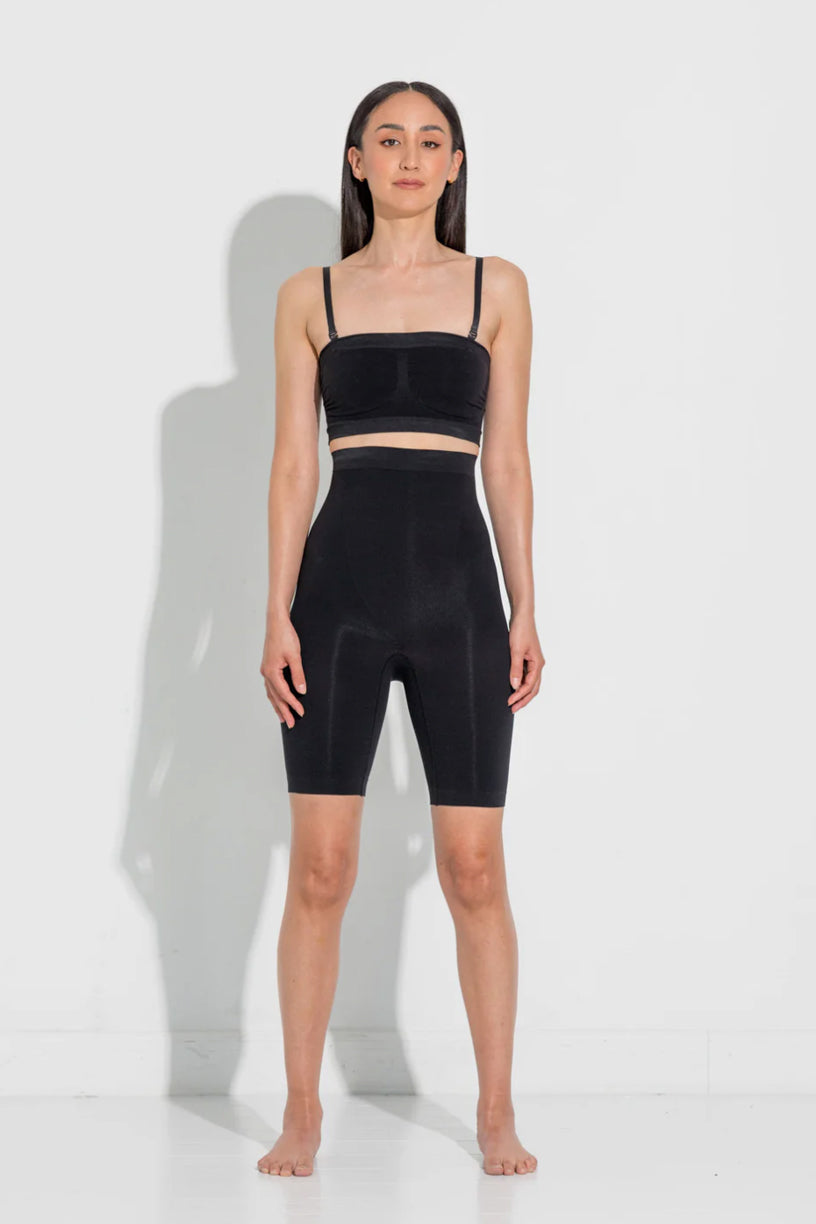 Alturra Highwaist Shaping Shorts black