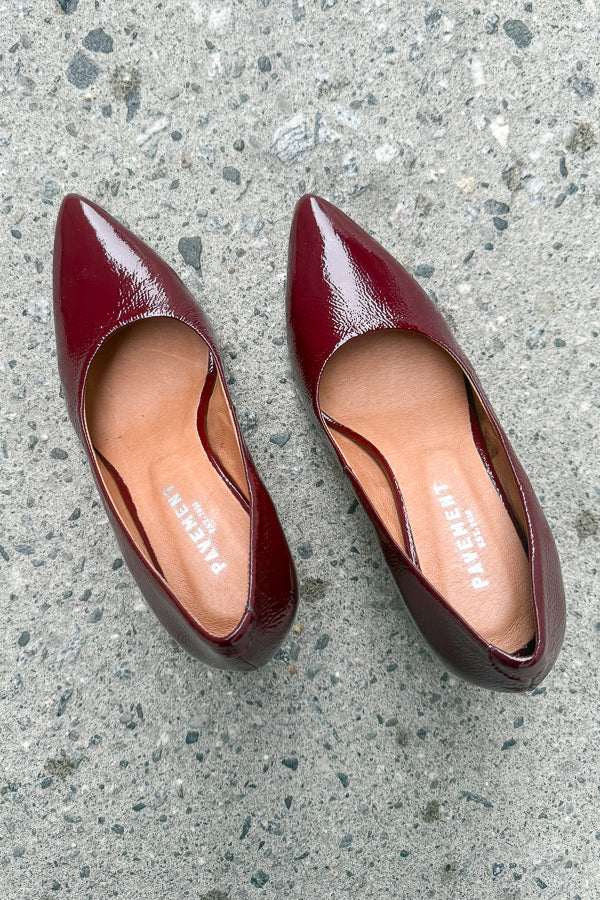 Nubia Patent Pumps Bordeaux