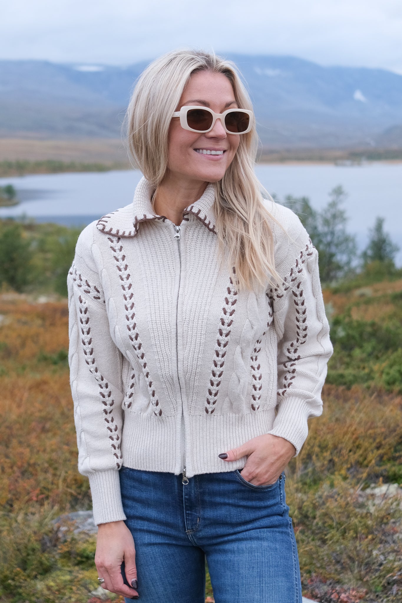 Lune Sweater Oatmeal Brown