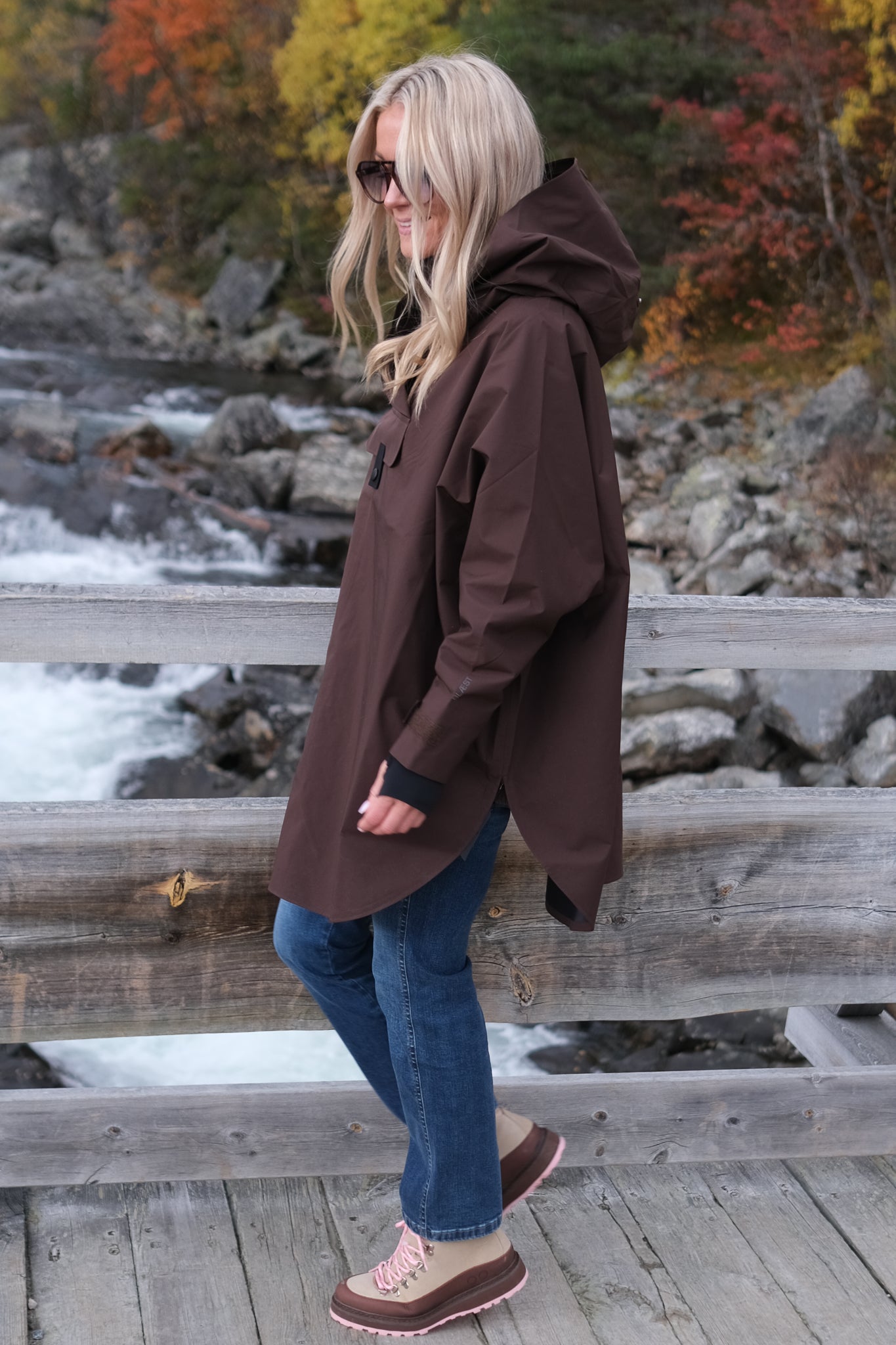 Bergen Poncho Java