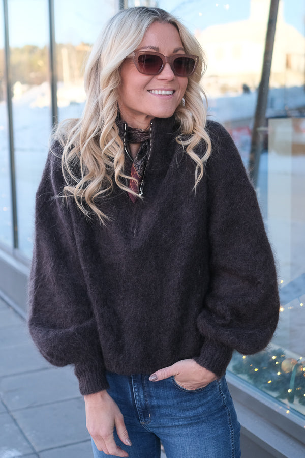 Li Chunky Sweater Dark Brown