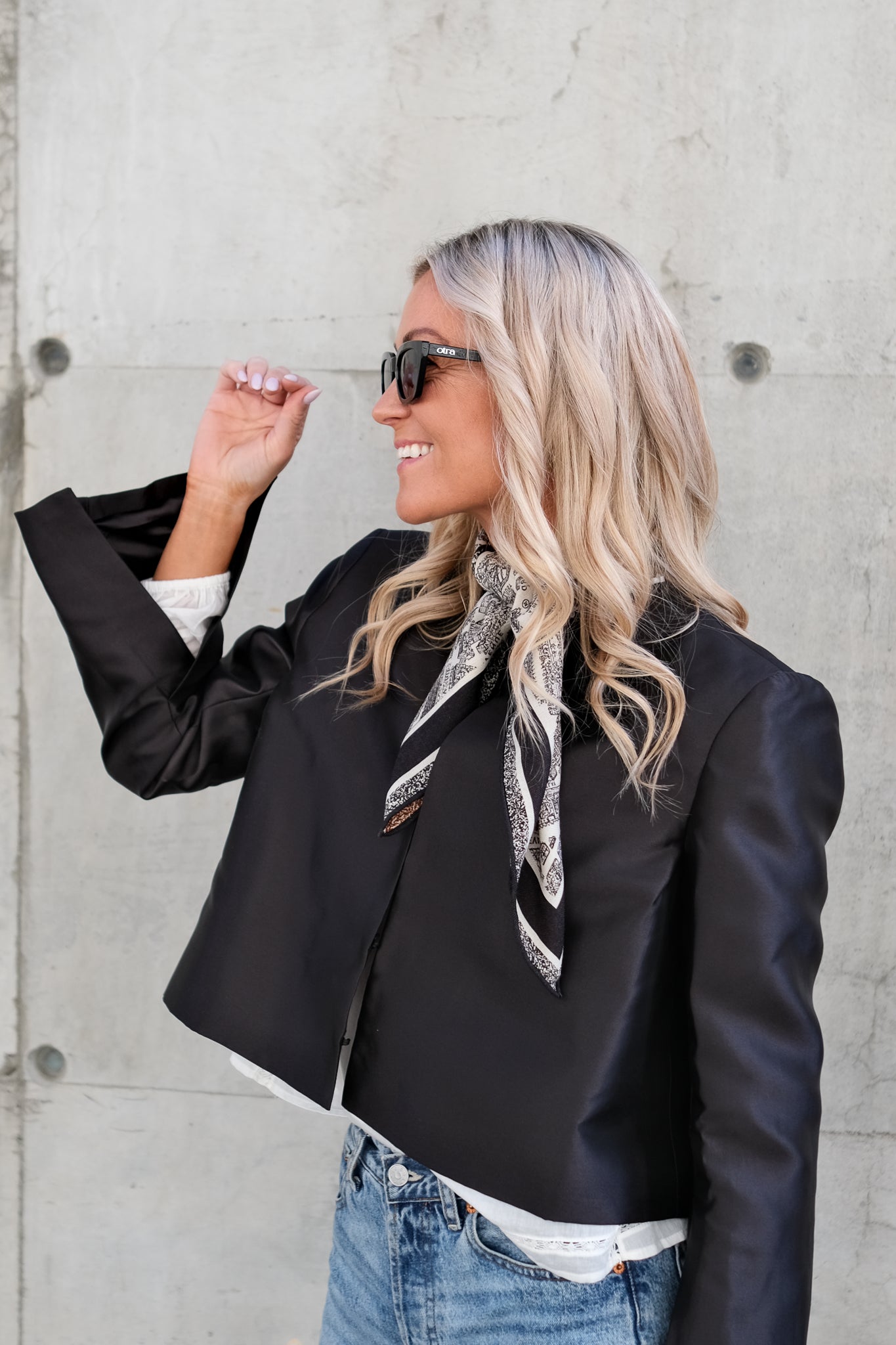 Ruthie Cropped Long Sleeve Blouse Black