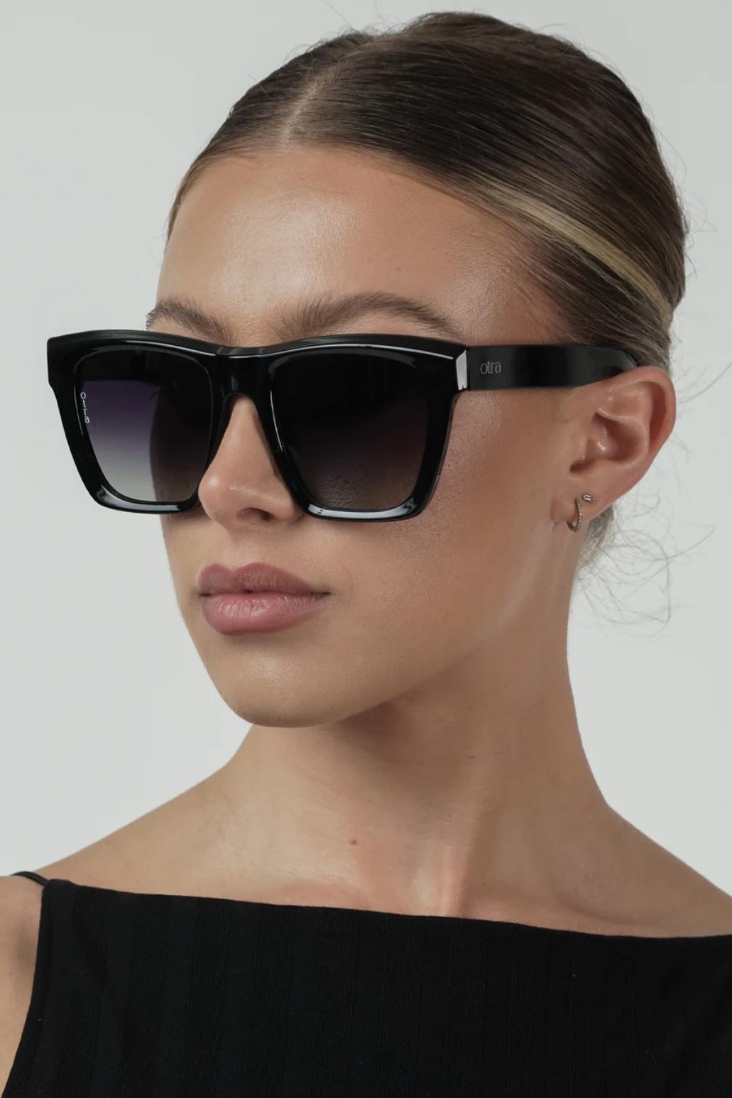 Aspen Shiny Black Fade