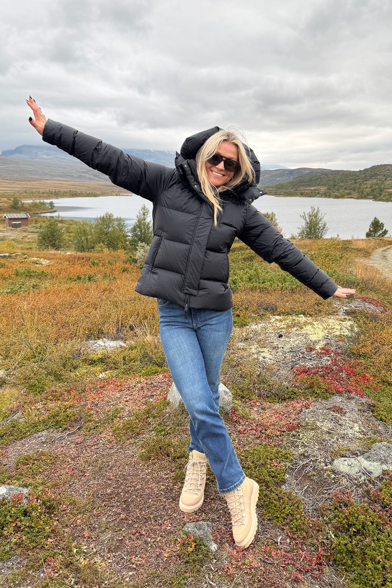 Stella Down Jacket Black