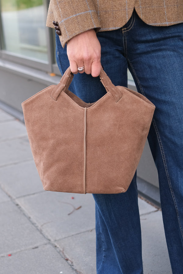 Maya Bag Suede Canguro