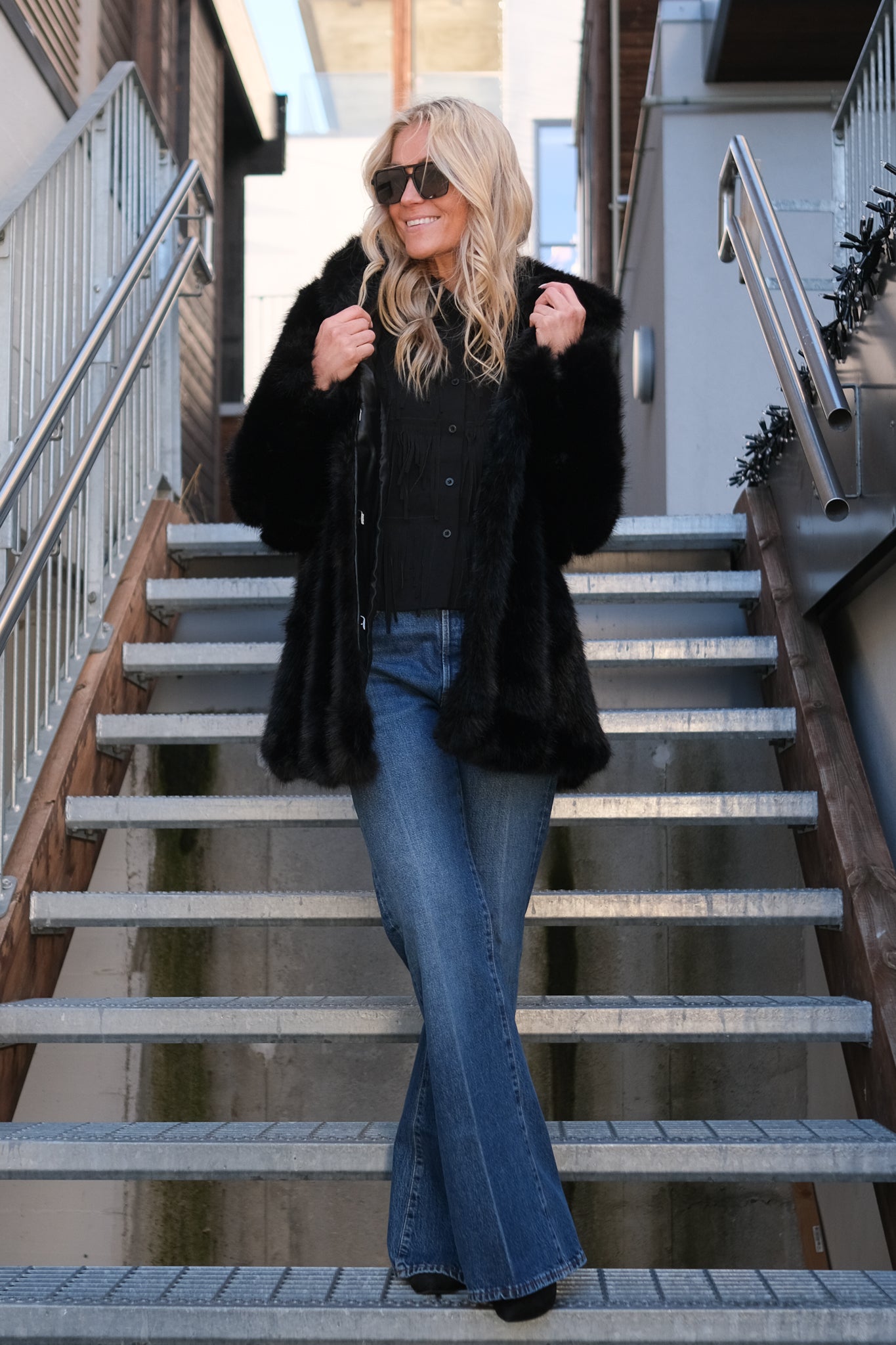 Noma X Samsara Fuskepelsjakke med Hette Sort