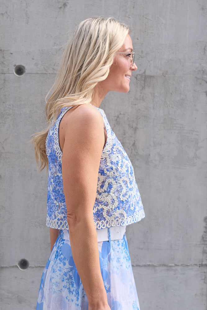 Embroidered Top Blue Bloom