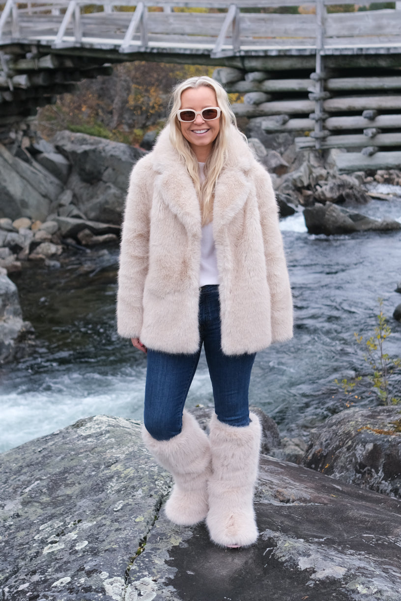 Noma X Samsara Fuskepelsjakke Lys Beige