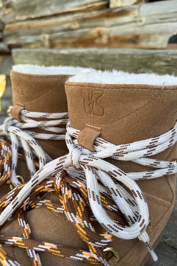 Quilted Suede Boot Brown