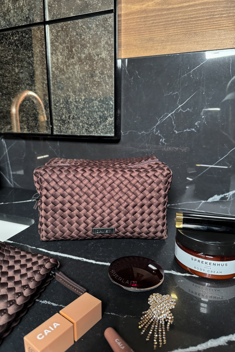 Day Braiding Washbag Chocolate Plum