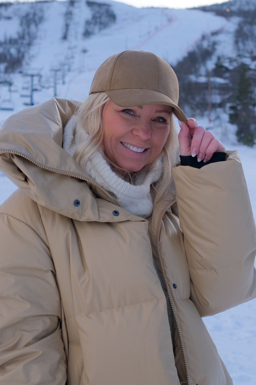 Alcantara Mandorla Taupe