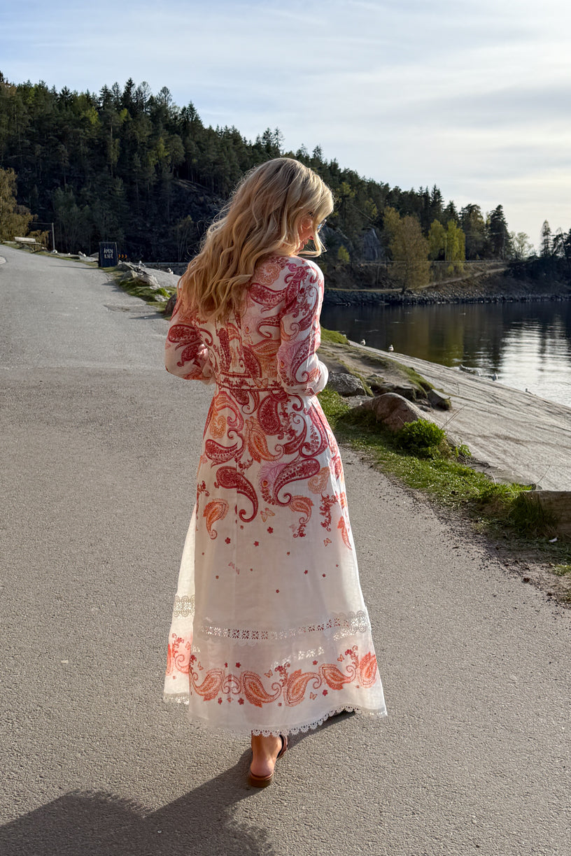 Eilish Dress Pink