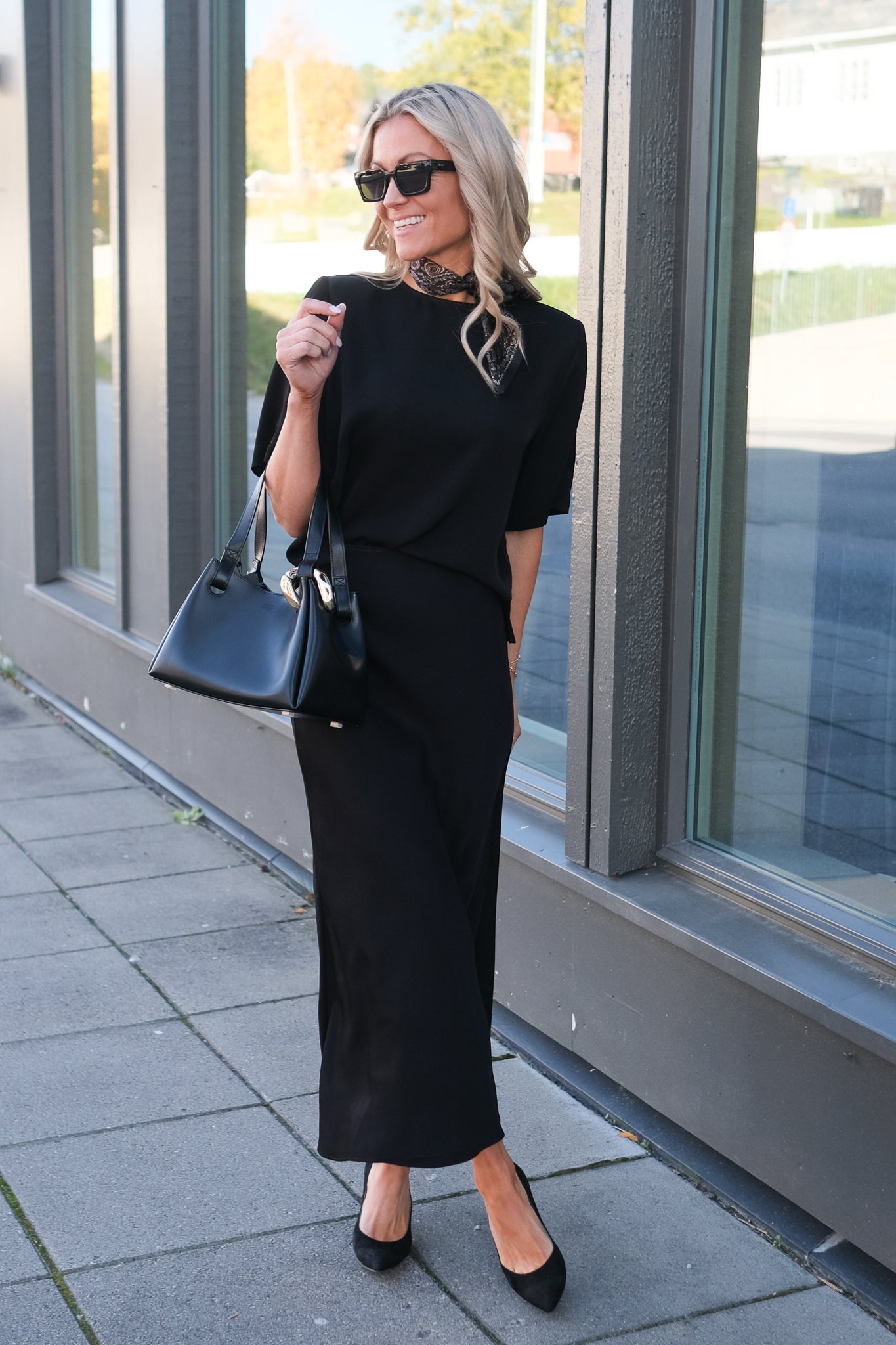 Leonie Satin Tee Black