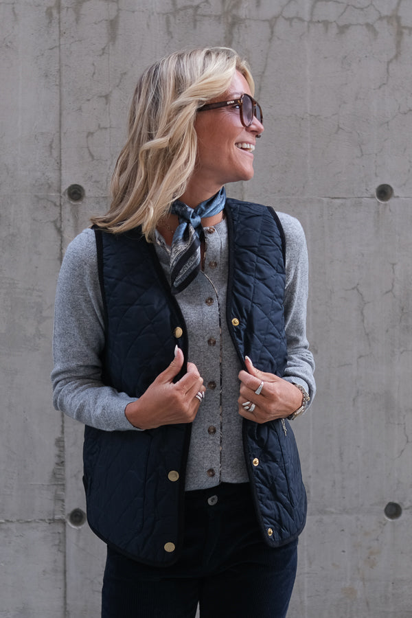 Reversible Tartan Quilted Liner Navy