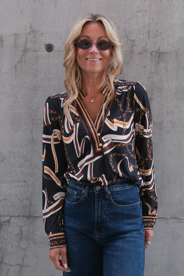 Fae Blouse Black