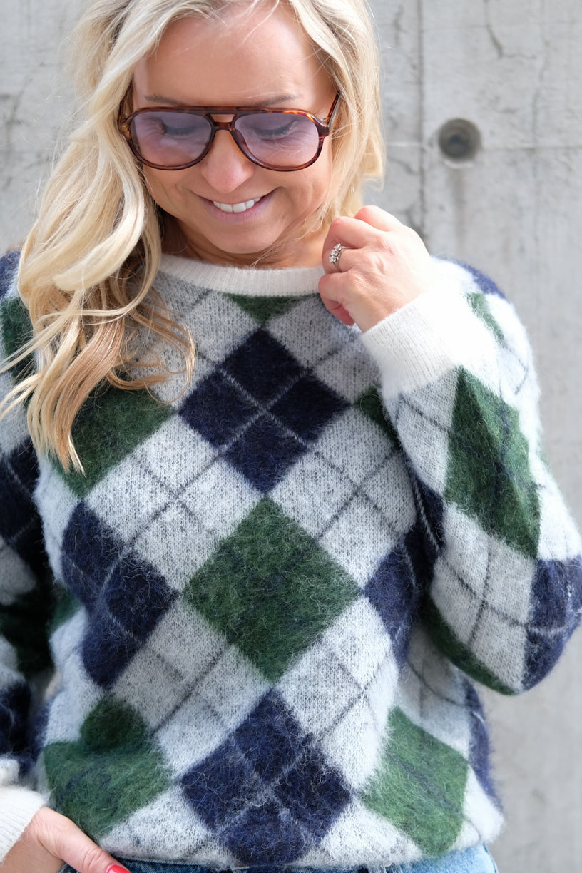 Fiona Argyle Navy Ivy Green