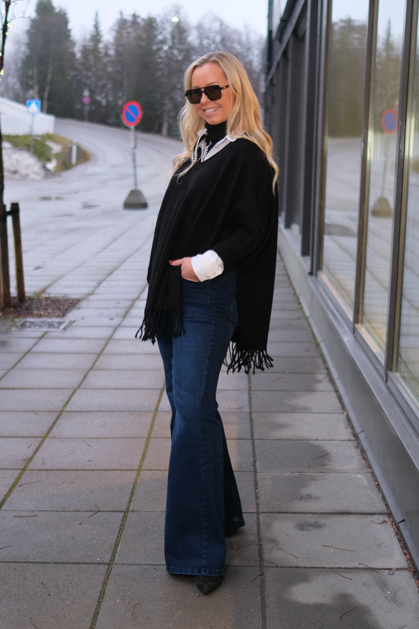 V-Neck Poncho Fringes Black