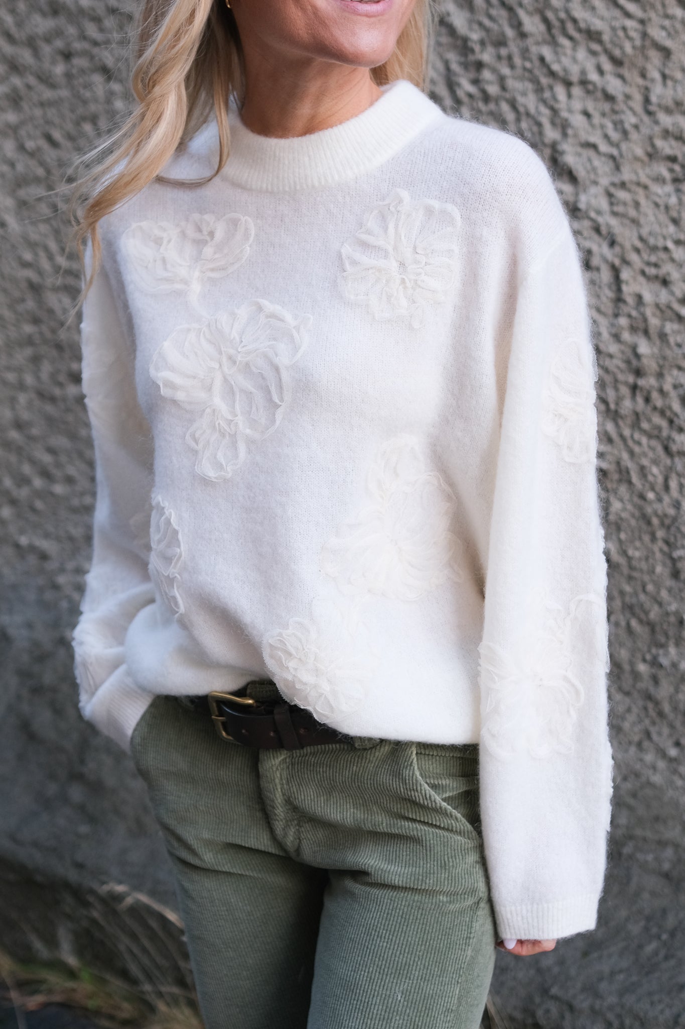 Bellarose Knit O-neck Sweater Tofu