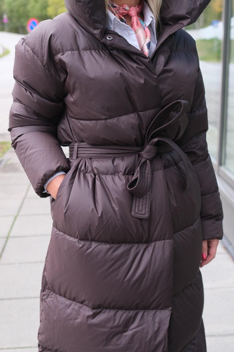 Dakota Down Coat Brown