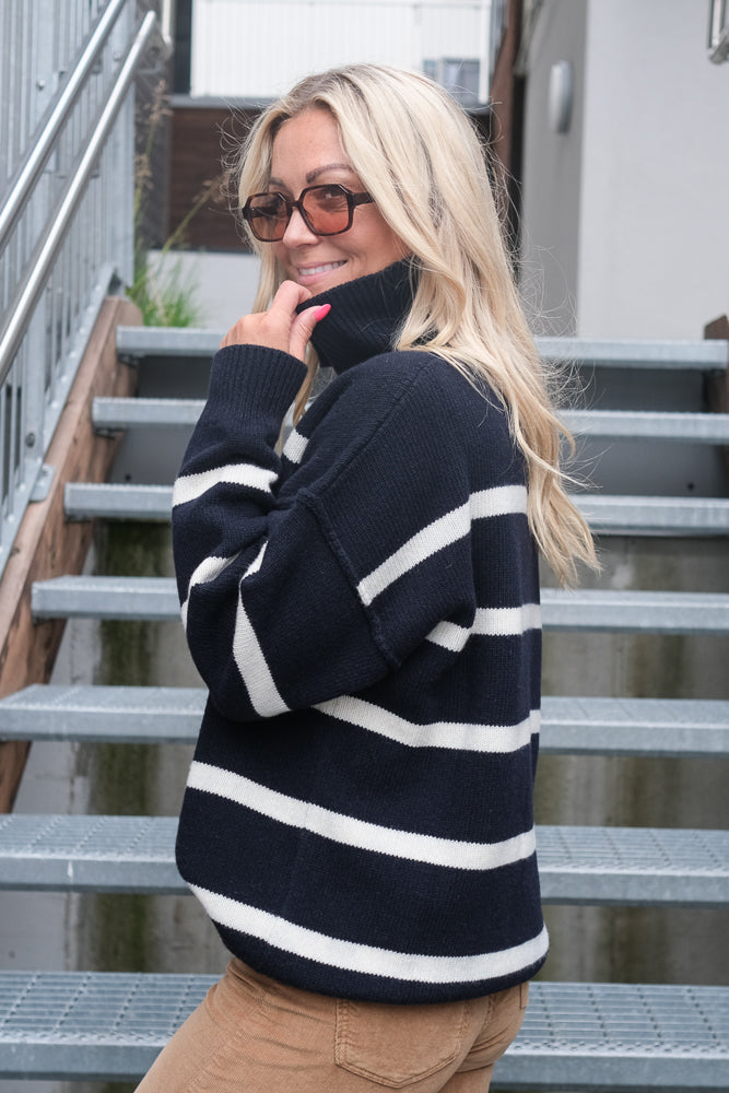 Cece Stripe Sweater Dk Navy/Off-White