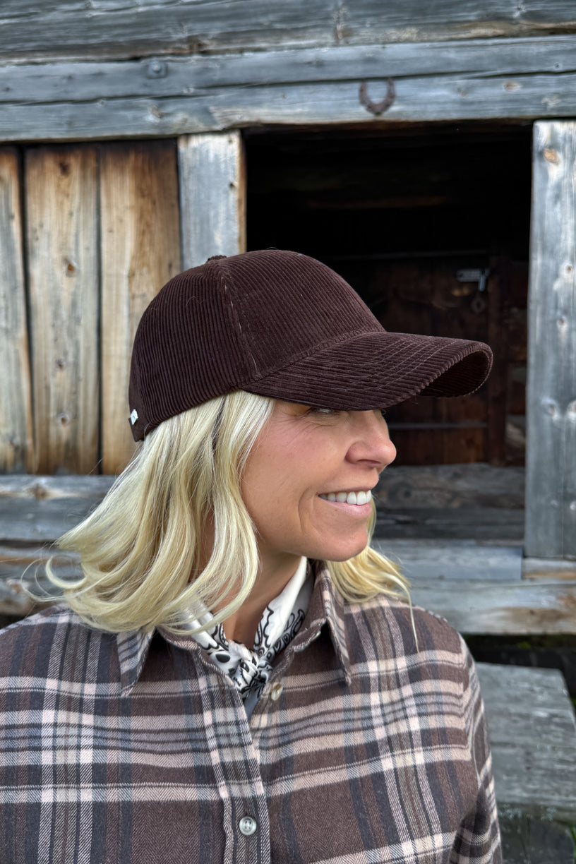 Corduroy Hawk Brown