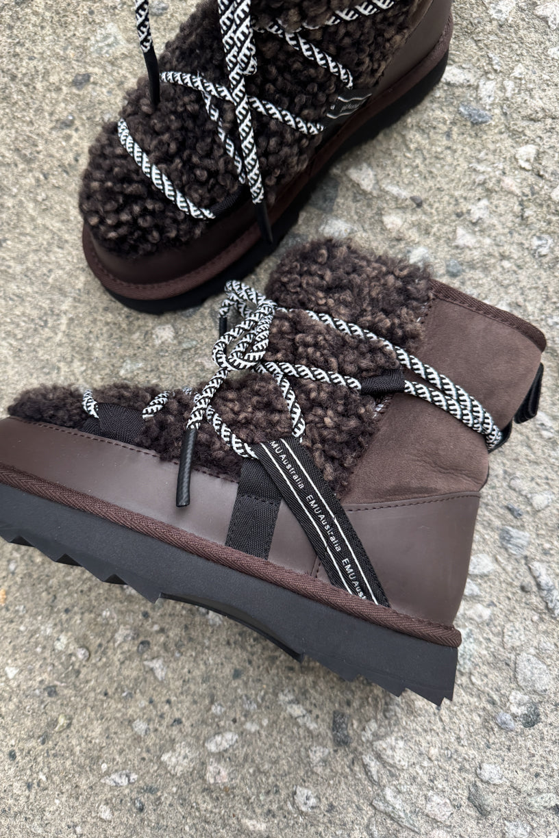 Blurred Teddy Boots Chocolate