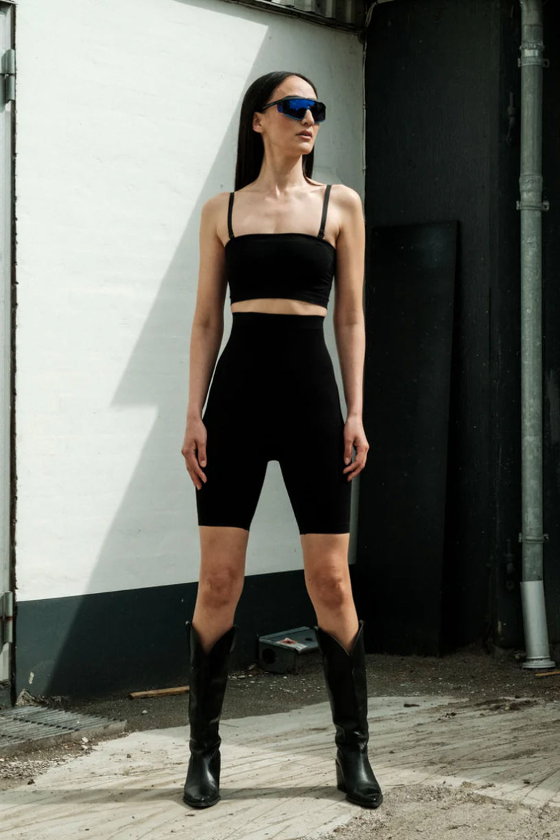 Alturra Highwaist Shaping Shorts black